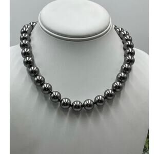 Vintage Faux Gray Glass Pearl Hand Knotted Toggle Clasp Single Strand Necklace